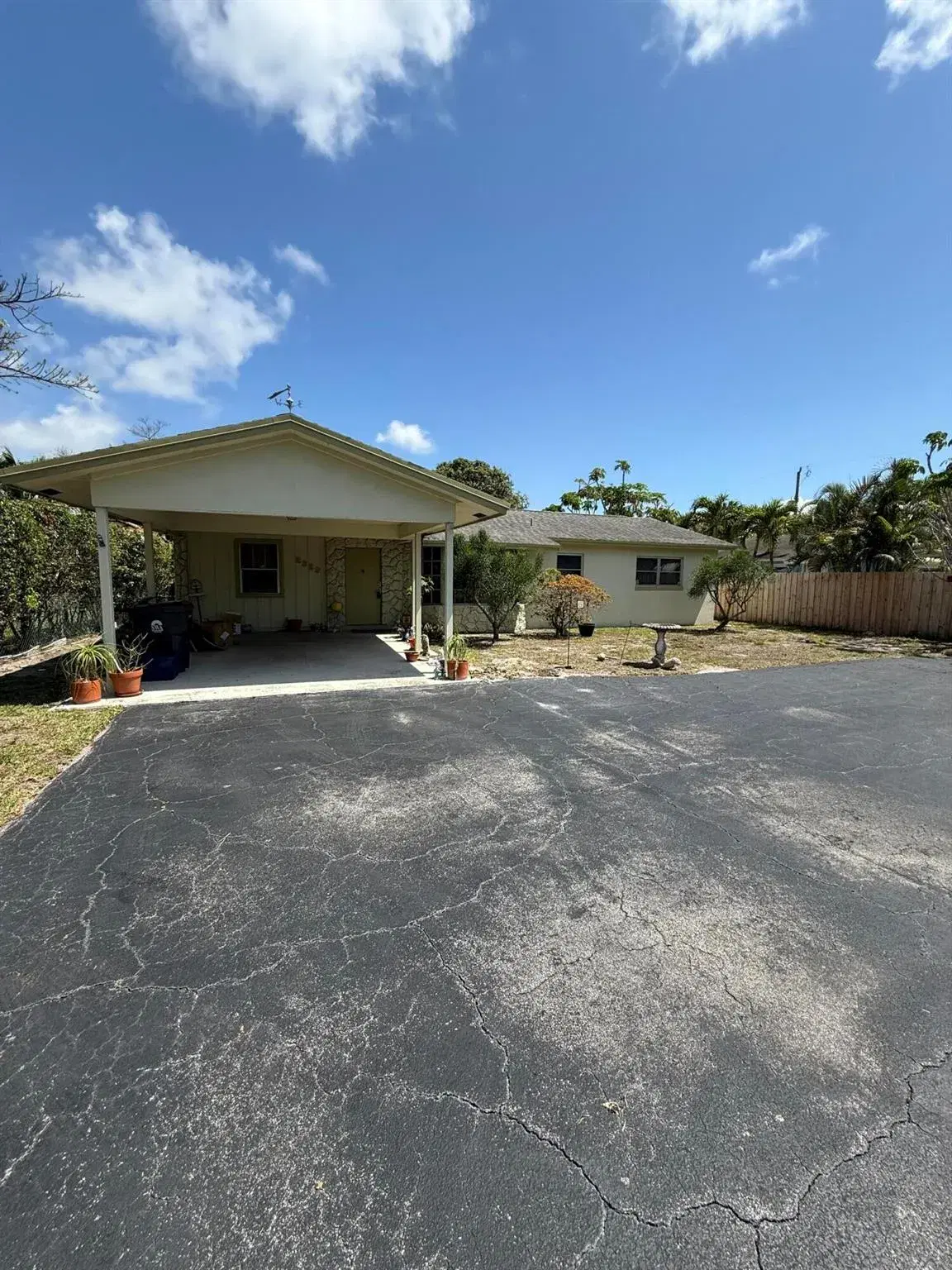 Picture of 2329 Lake Worth Road, Lake Worth, FL 33461