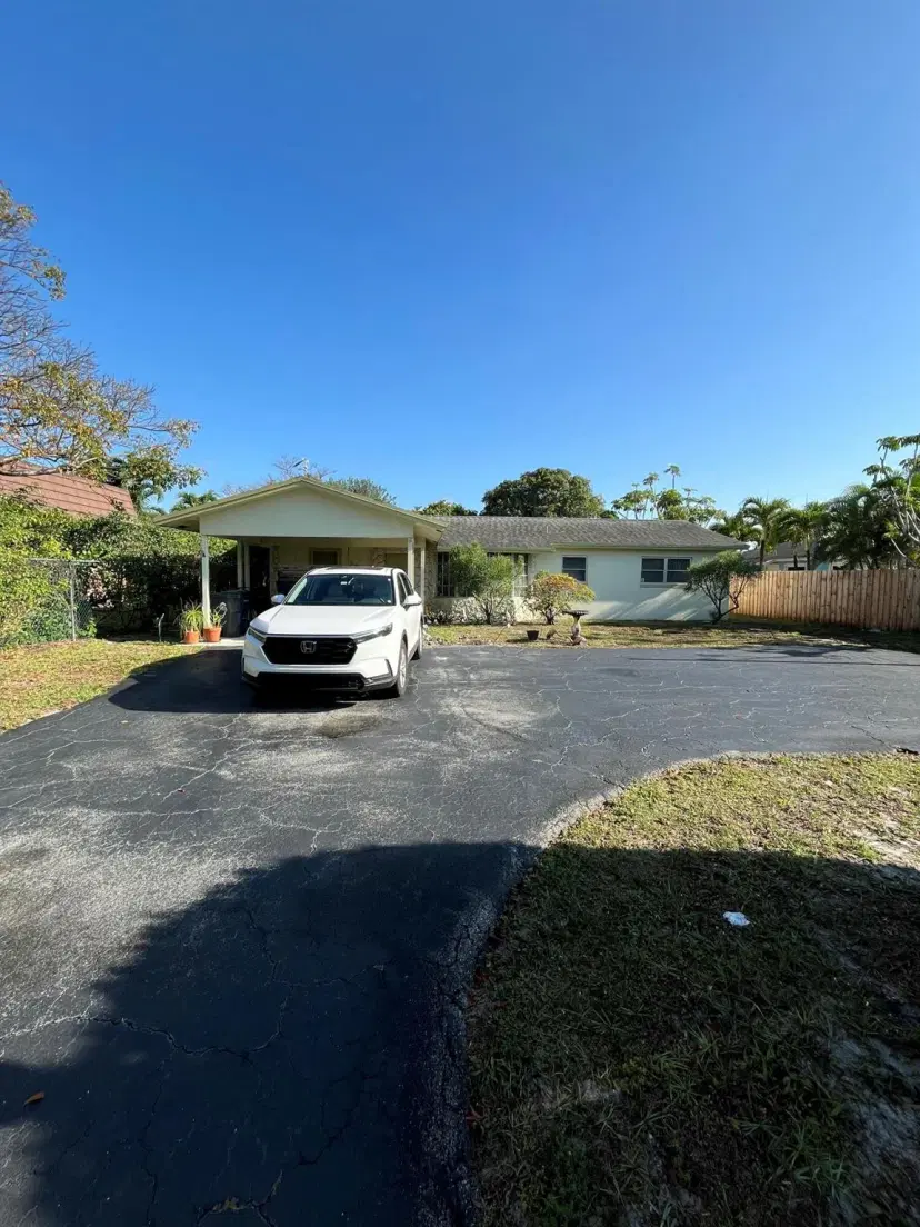 Picture of 2329 Lake Worth Road, Lake Worth FL 33461