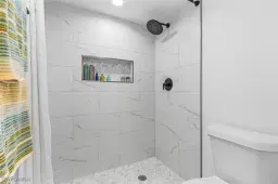 Picture of 5865 Trailwinds Dr 613, Fort Myers, FL 33907