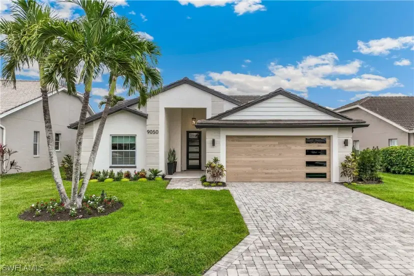 Picture of 9050 Old Hickory Cir, Fort Myers FL 33912