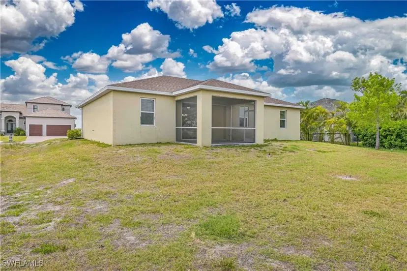 Picture of 2733 NW 46Th Ave, Cape Coral FL 33993