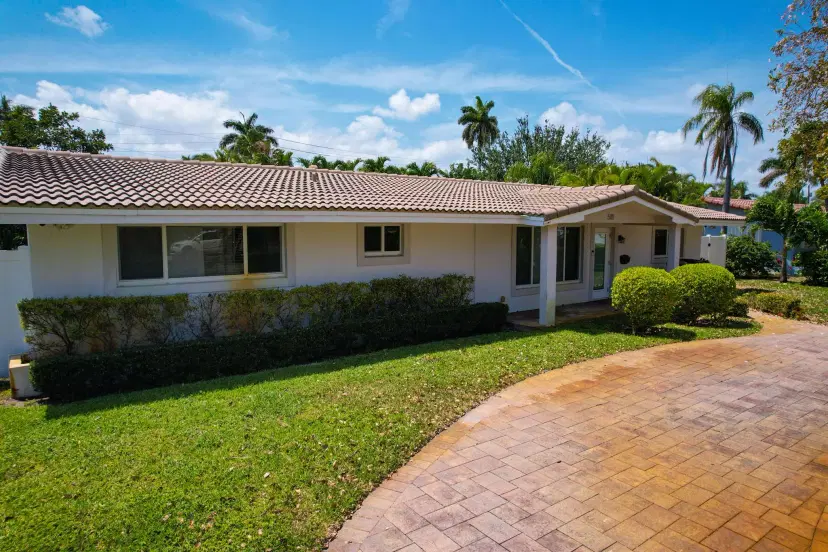 Picture of 5111 NE 27Th Terrace Ne, Lighthouse Point FL 33064