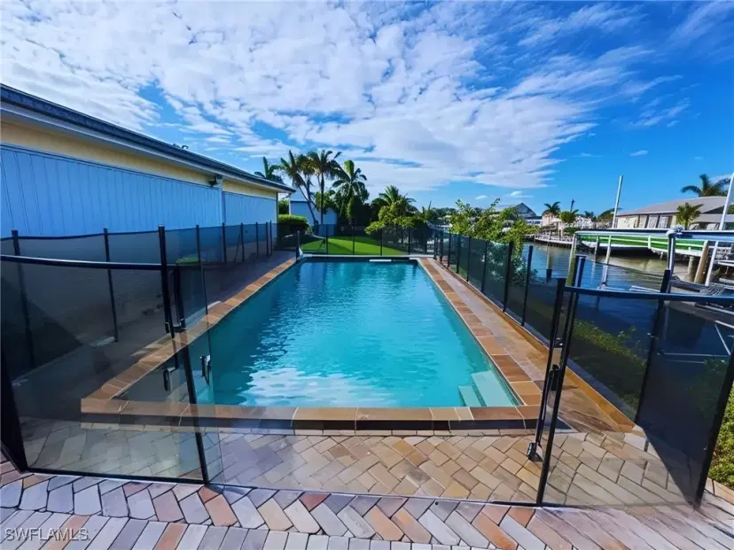 Picture of 12 Bayview Blvd, Fort Myers Beach FL 33931