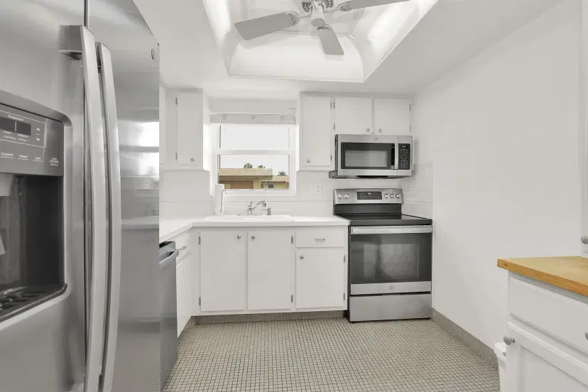 Picture of 2852 W Crosley Drive W D, West Palm Beach FL 33415