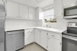 Picture of 2852 W Crosley Drive W D, West Palm Beach, FL 33415