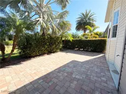 Picture of 5500 Cypress Trail Resort Cir, Fort Myers, FL 33905
