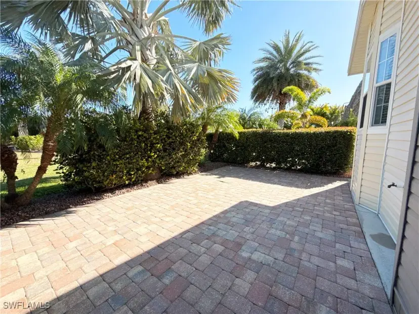 Picture of 5500 Cypress Trail Resort Cir, Fort Myers FL 33905