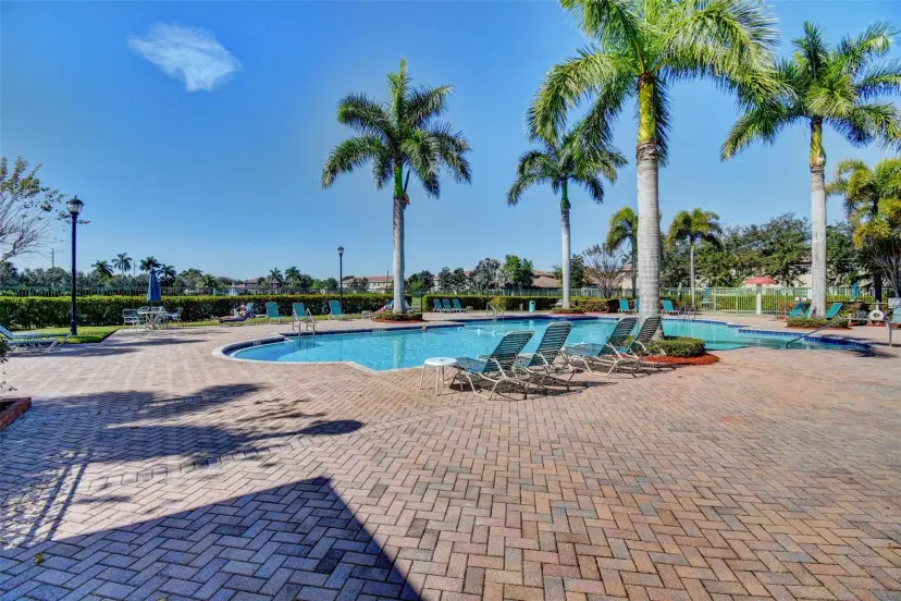 Picture of 6677 Old Farm Trl 6677, Boynton Beach FL 33437