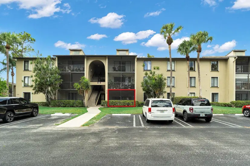 Picture of 712 Sunny Pine Way D1, Greenacres FL 33415
