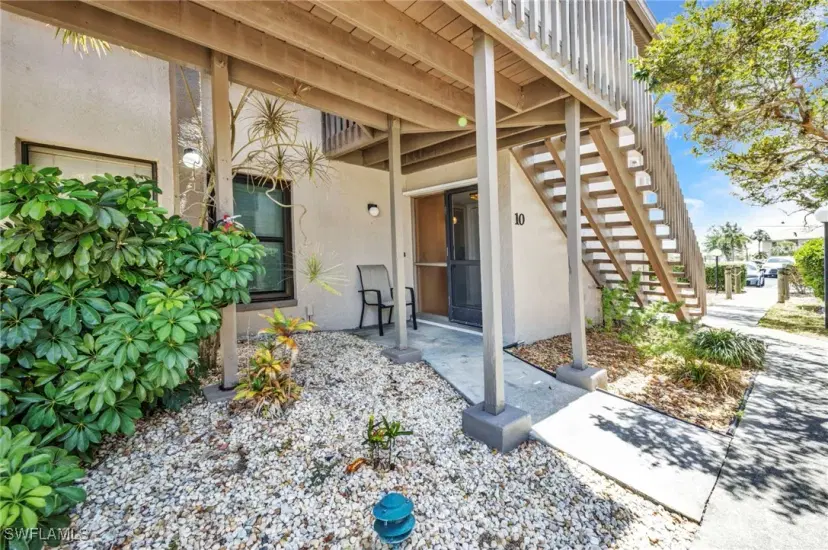 Picture of 26336 Nadir Rd 10, Punta Gorda FL 33983