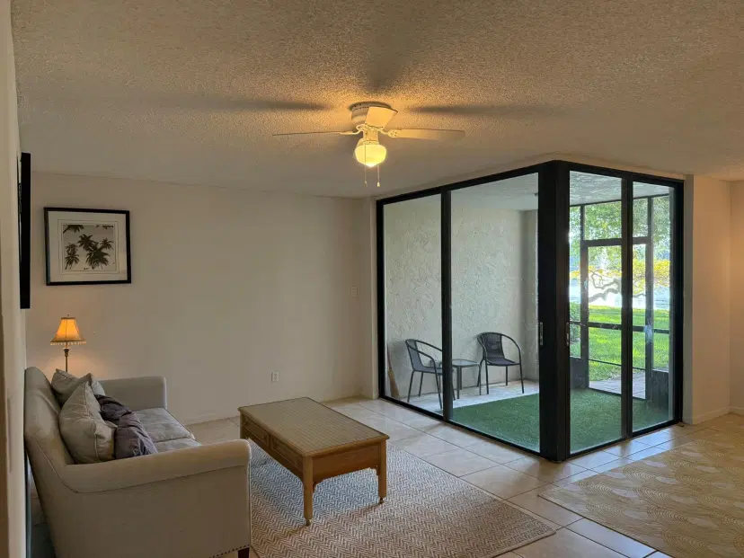 Picture of 950 Lavers Circle F109, Delray Beach FL 33444