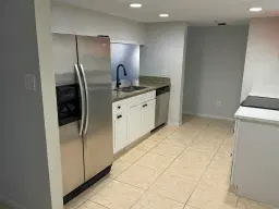 Picture of 950 Lavers Circle F109, Delray Beach, FL 33444