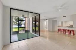 Picture of 950 Lavers Circle F109, Delray Beach, FL 33444
