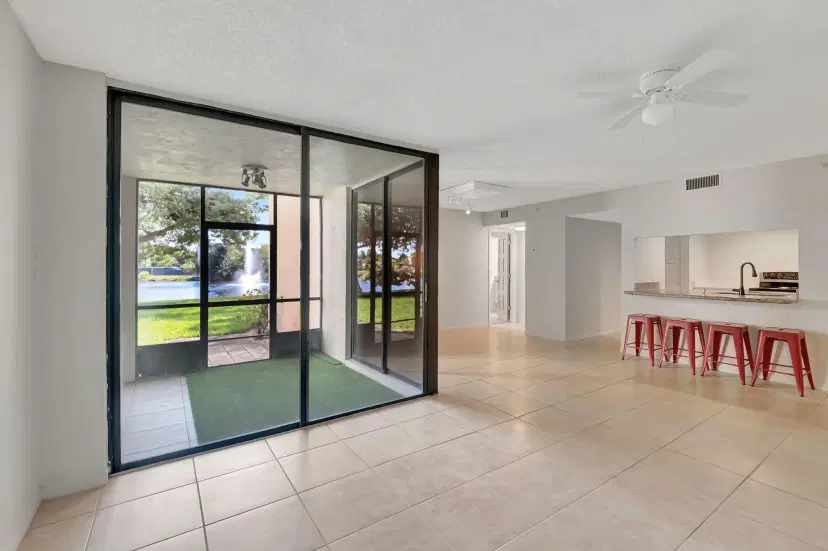 Picture of 950 Lavers Circle F109, Delray Beach FL 33444