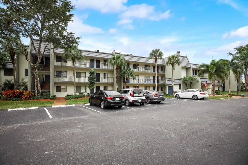 Picture of 4801 Esedra Court 104, Lake Worth FL 33467