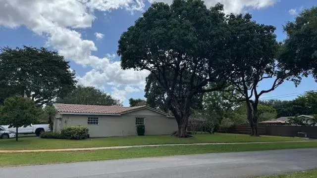 Picture of 550 NW 66Th Ave, Plantation FL 33317