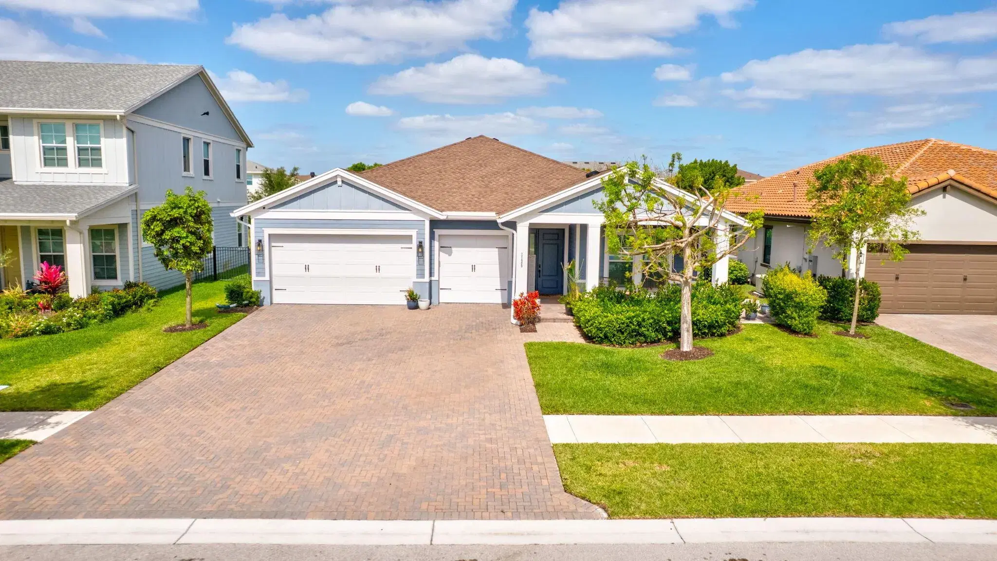 Picture of 1125 Deer Haven Drive, The Acreage, FL 33470