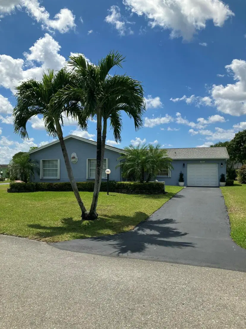 Picture of 7261 Pine Forest Circle, Lake Worth FL 33467