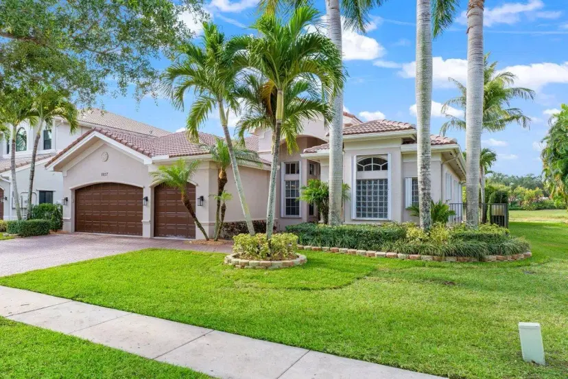 Picture of 8837 Woodgrove Ridge Court, Boynton Beach FL 33473