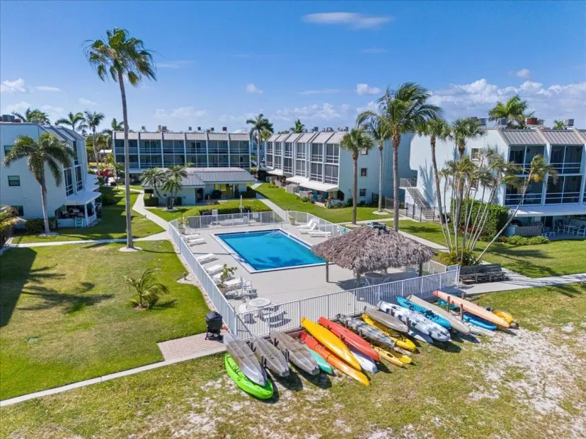 Picture of 1300 Seaway 6 Drive 6, Fort Pierce FL 34949