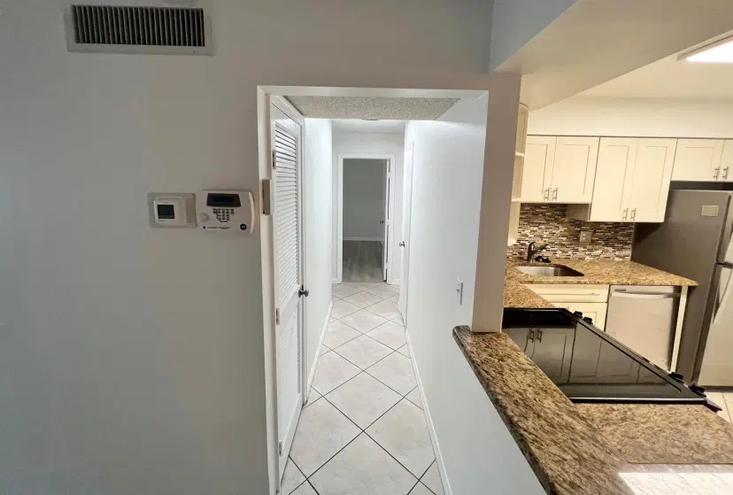 Picture of 9785 Pineapple Tree Drive 103, Boynton Beach FL 33436