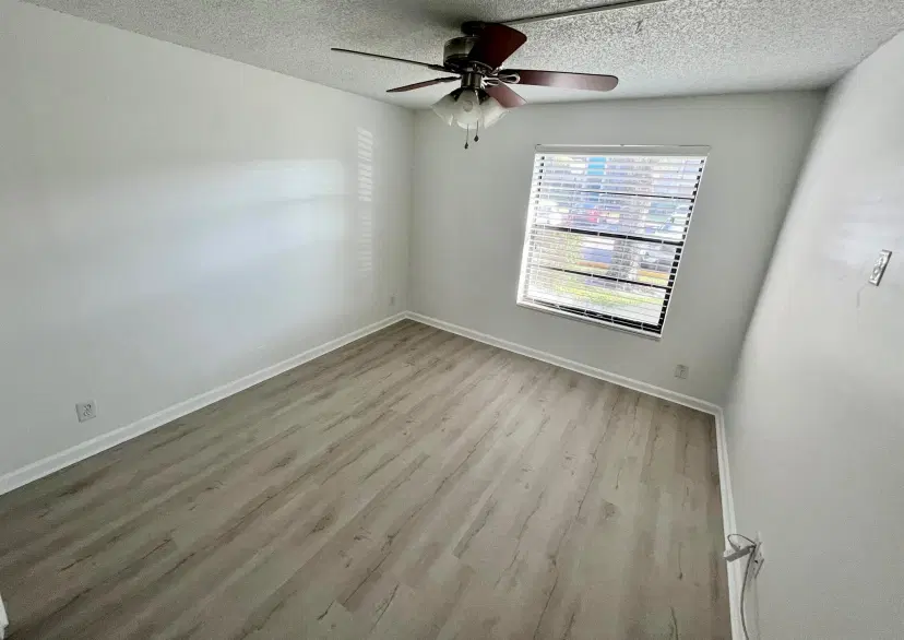 Picture of 9785 Pineapple Tree Drive 103, Boynton Beach FL 33436