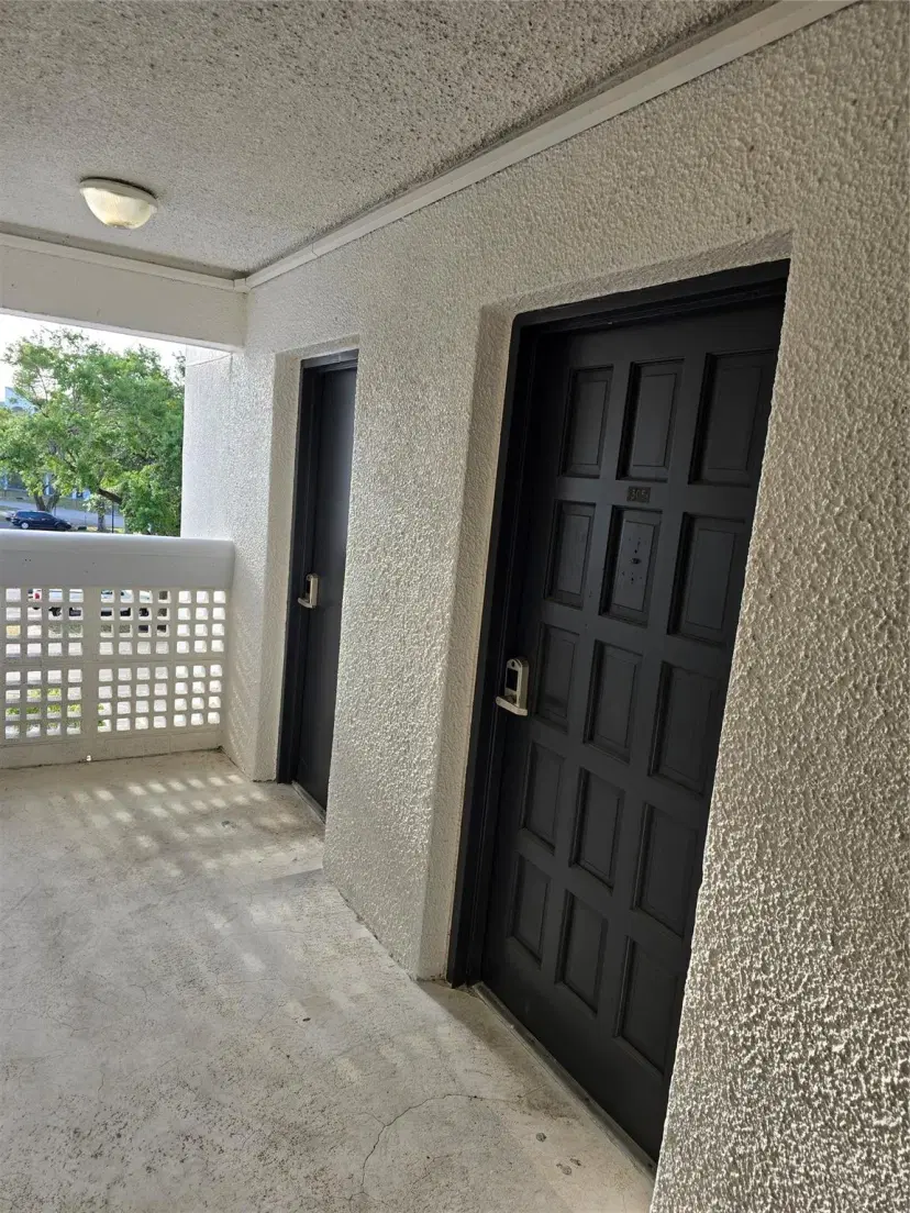 Picture of 3301 Spanish Moss Ter 305, Lauderhill FL 33319