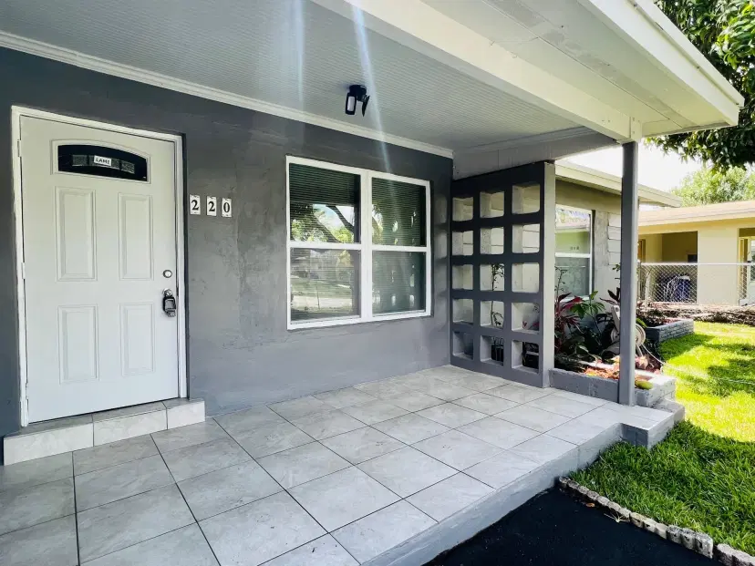 Picture of 220 SW 29Th Ave, Fort Lauderdale FL 33312