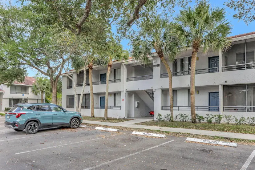 Picture of 621 Lyons Road 9201, Coconut Creek FL 33063