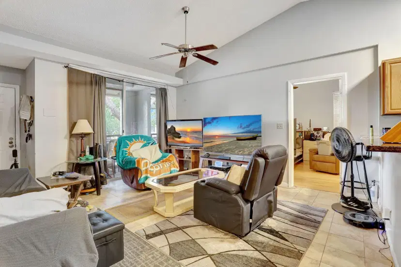 Picture of 621 Lyons Road 9201, Coconut Creek FL 33063