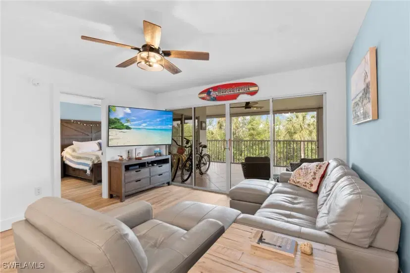 Picture of 200 Stevens Landing Dr B-103, Marco Island FL 34145