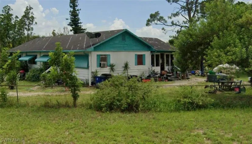 Picture of 8416 Tolles Dr, North Fort Myers FL 33917