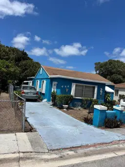Picture of 640 W 2Nd Street, Riviera Beach, FL 33404
