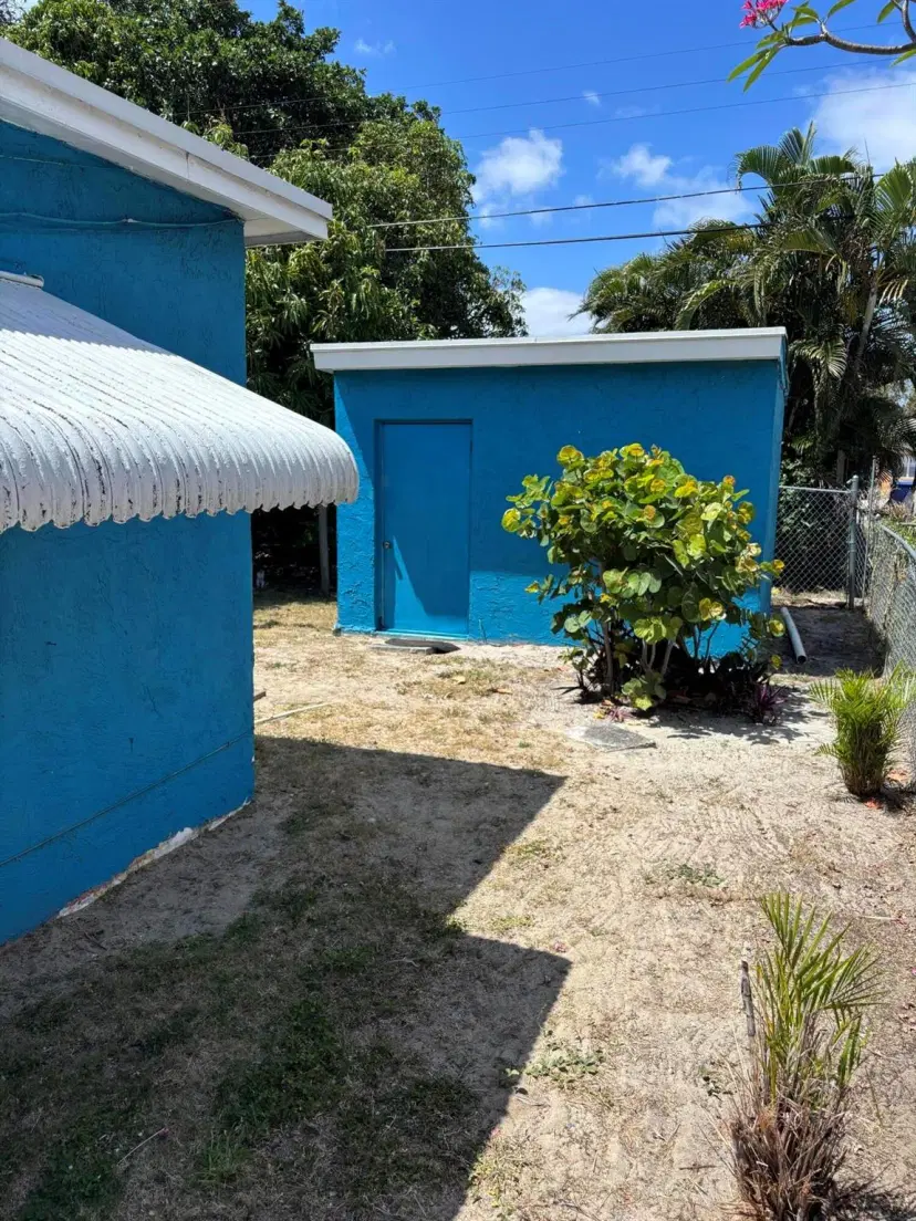 Picture of 640 W 2Nd Street, Riviera Beach FL 33404