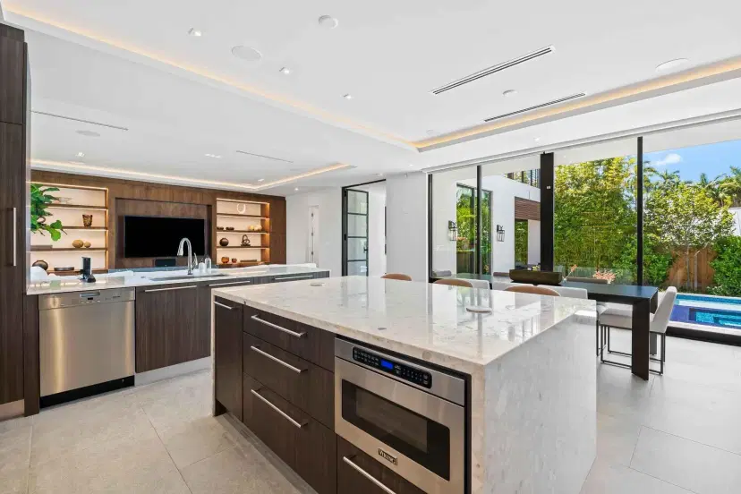 Picture of 5288 Alton Road, Miami Beach FL 33140