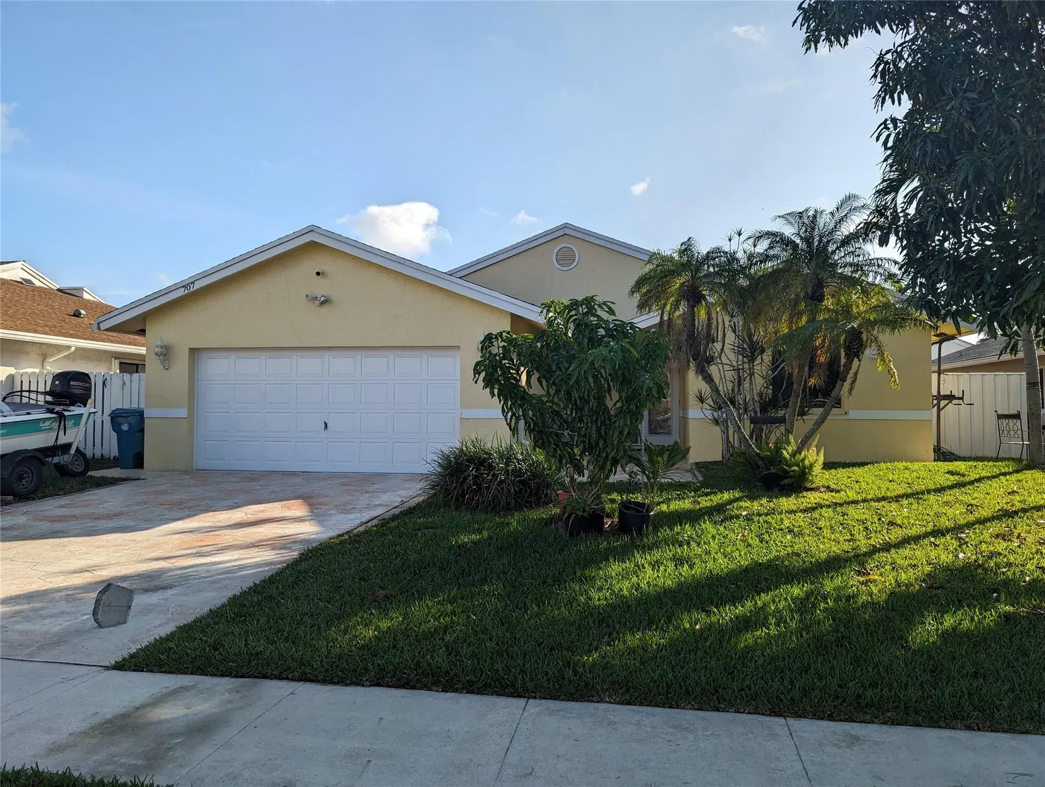 Picture of 707 SE 3 Avenue, Dania Beach, FL 33004