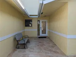 Picture of 707 SE 3 Avenue, Dania Beach, FL 33004