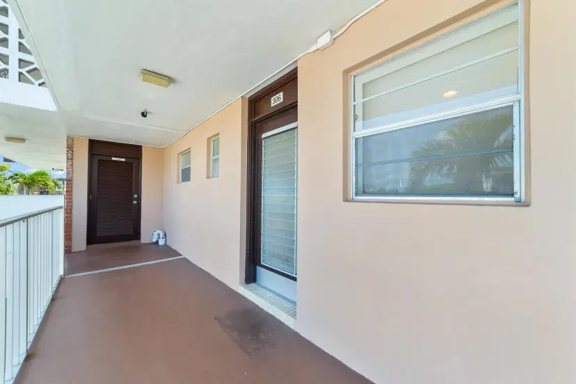 Picture of 2951 NW 46Th Avenue 306, Lauderdale Lakes FL 33313