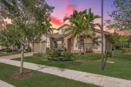 Picture of 9010 E Watercrest Cir, Parkland, FL 33076
