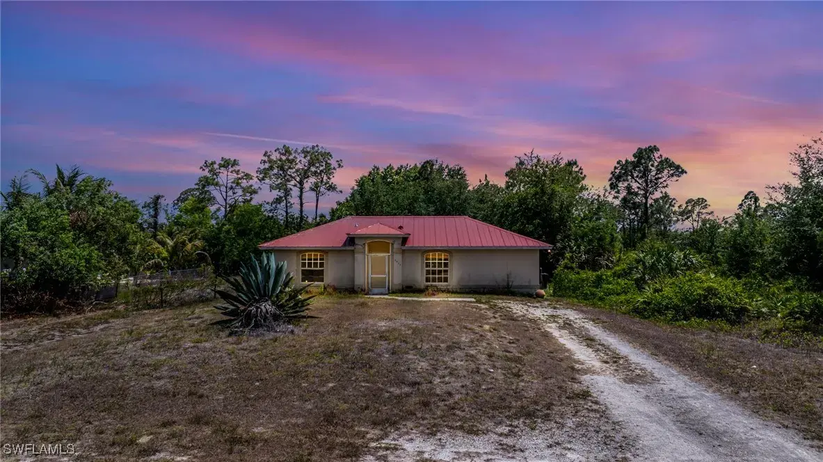 Picture of 2910 39Th Ave Ne, Naples, FL 34120