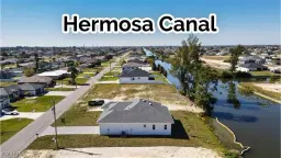 Picture of 121 NE 8Th Ter, Cape Coral, FL 33909