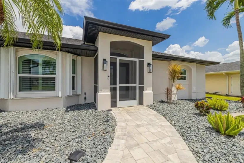 Picture of 5009 SW 11Th Pl, Cape Coral FL 33914