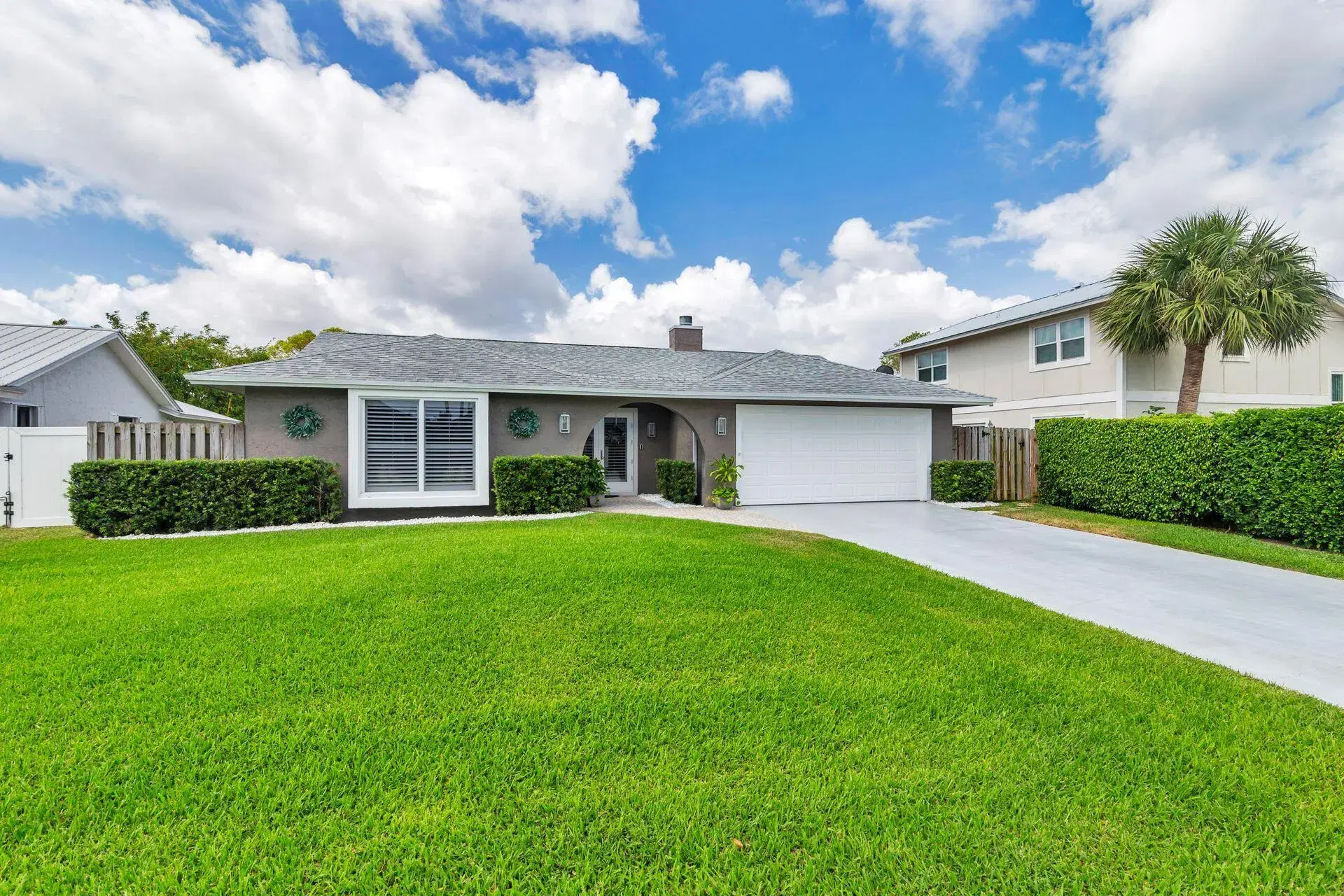 Picture of 1155 Rainwood Circle, Palm Beach Gardens, FL 33410