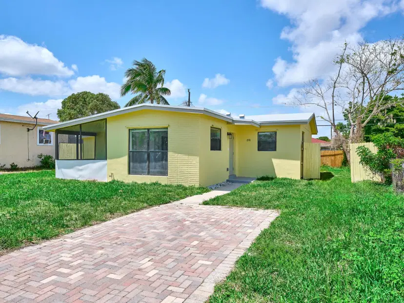Picture of 201 Ocean Parkway, Boynton Beach FL 33435