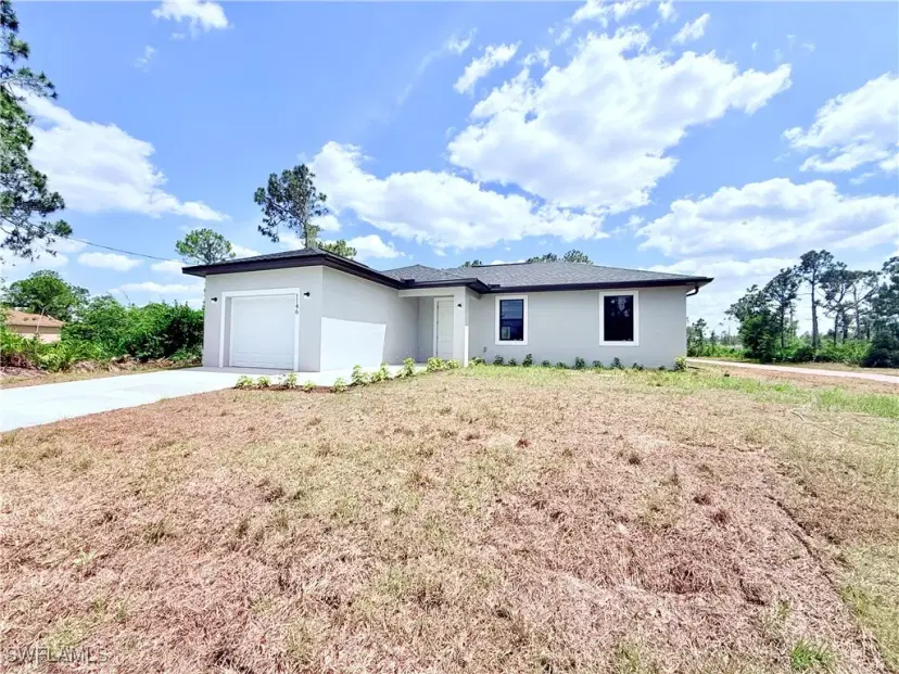 Picture of 1146 Craft St E, Lehigh Acres FL 33974