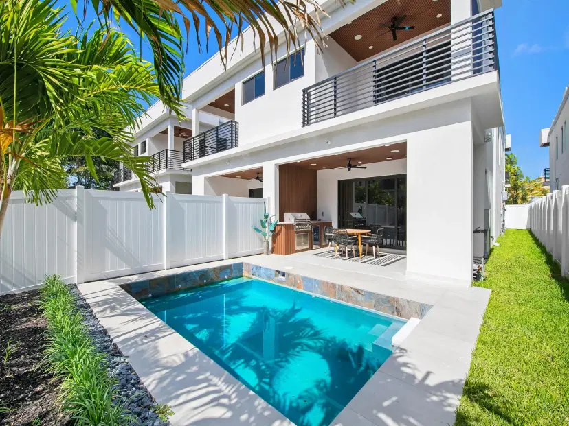Picture of 918 NE 17Th Ave, Fort Lauderdale FL 33304