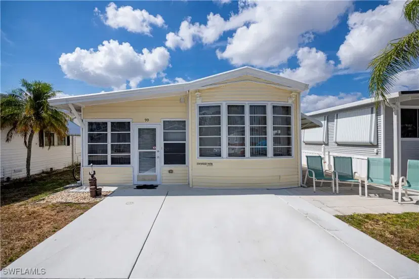 Picture of 90 Lofty Ln, North Fort Myers FL 33903