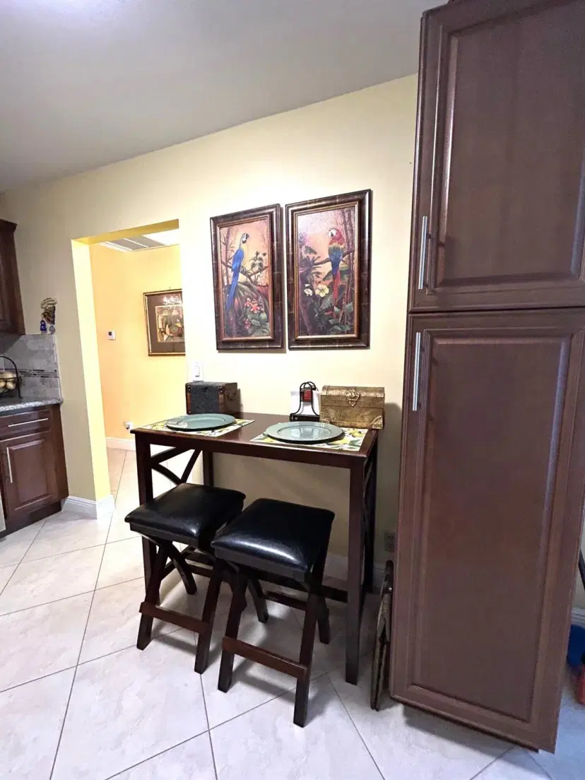 Picture of 4330 Lucerne Villas Lane, Lake Worth FL 33467
