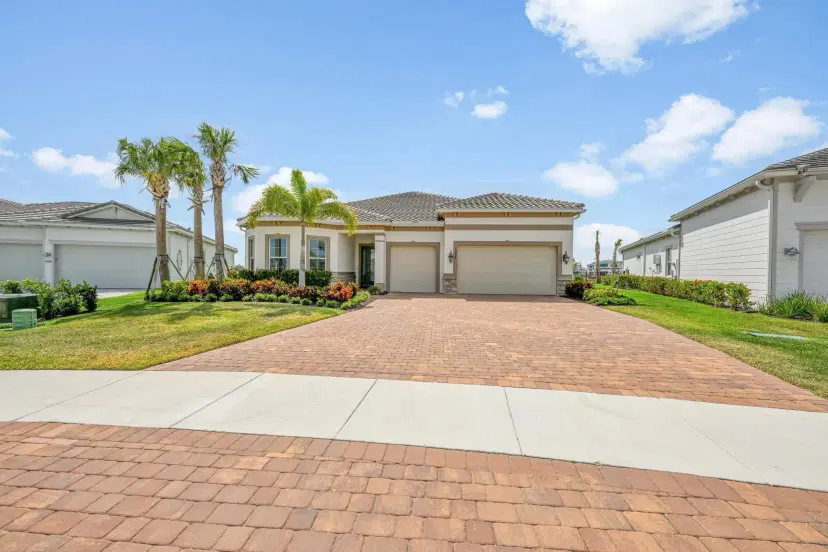 Picture of 10874 Stellar Circle, Palm Beach Gardens FL 33412
