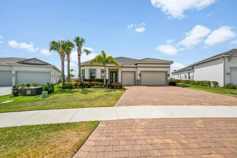 Picture of 10874 Stellar Circle, Palm Beach Gardens FL 33412